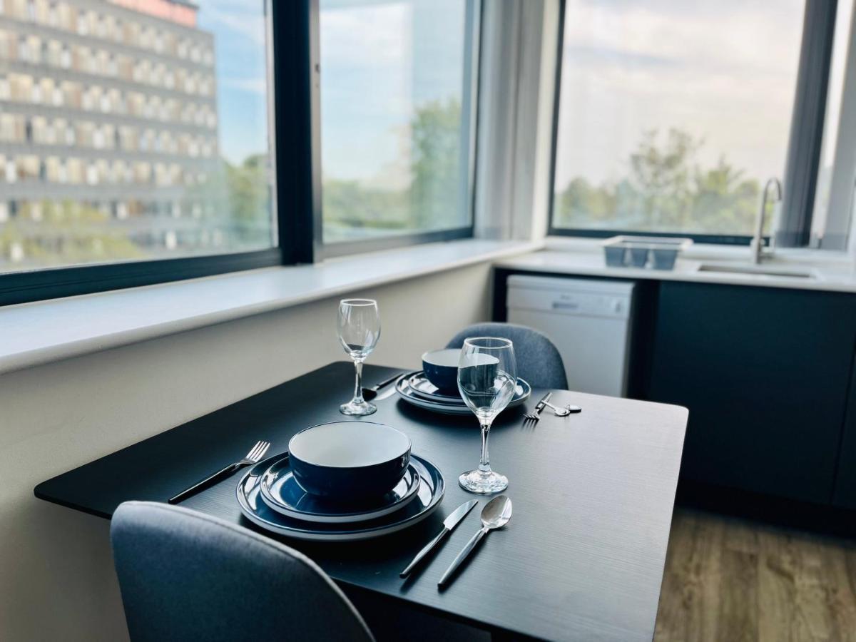 Stunning One Bedroom Apartment In Old Trafford Manchester Zewnętrze zdjęcie